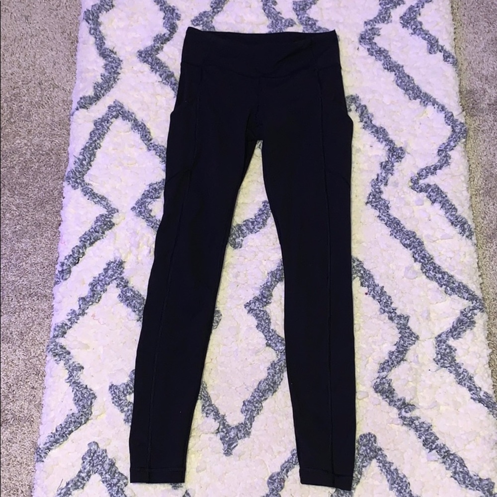 black lululemon speed up leggings
